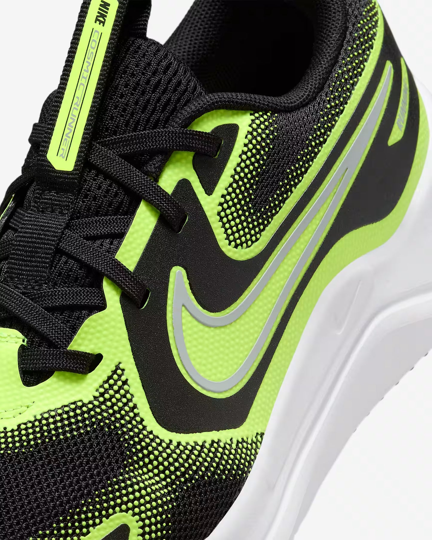 SCARPA NIKE COSMIC RUNNER HM4402