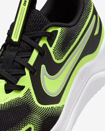 SCARPA NIKE COSMIC RUNNER HM4402