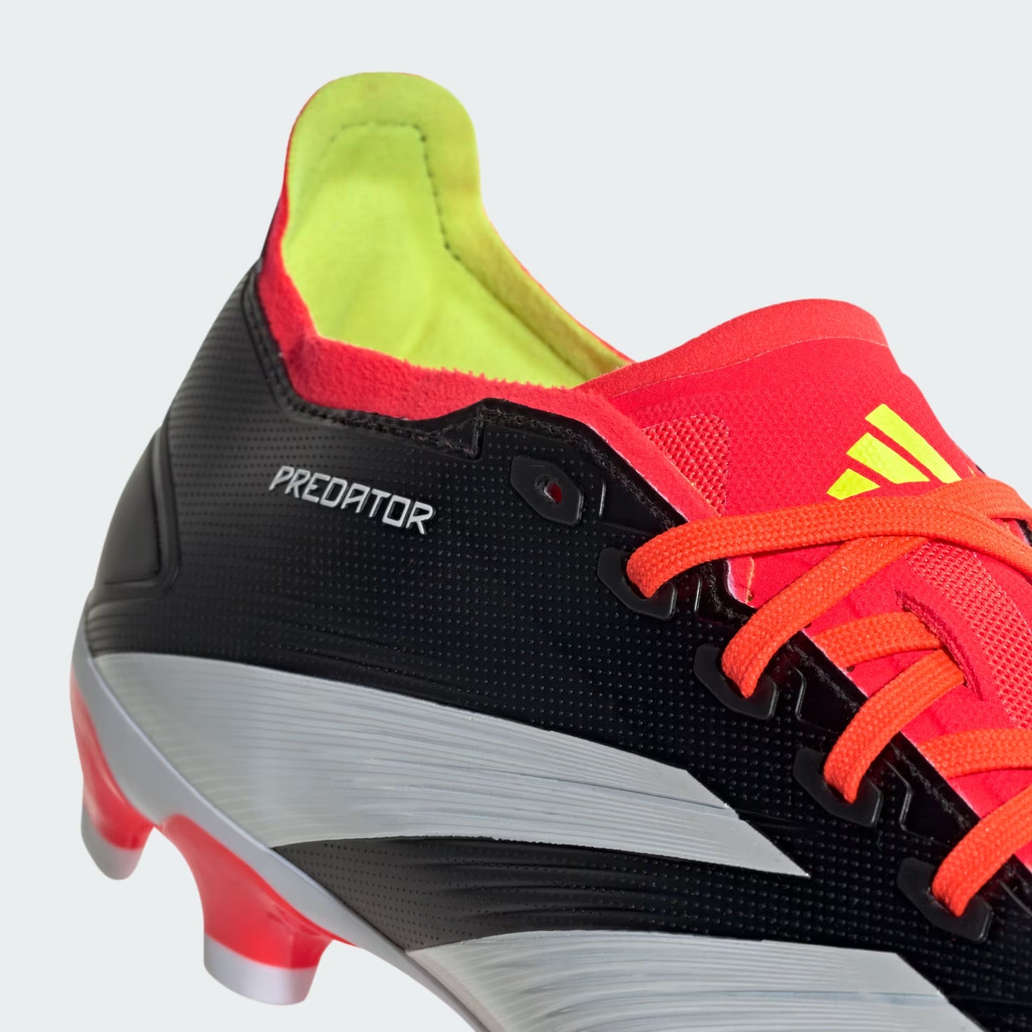SCARPA DA CALCIO Predator League Multi-Ground IG7725