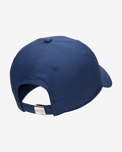 NIKE Cappello Unisex in Dri-Fit Con Visiera e Swoosh in Metallo