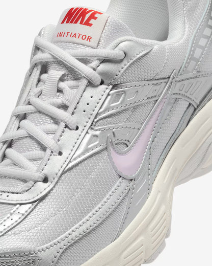 NIKE INITIATOR