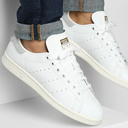 STAN SMITH