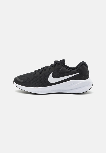 NIKE REVOLUTION 7